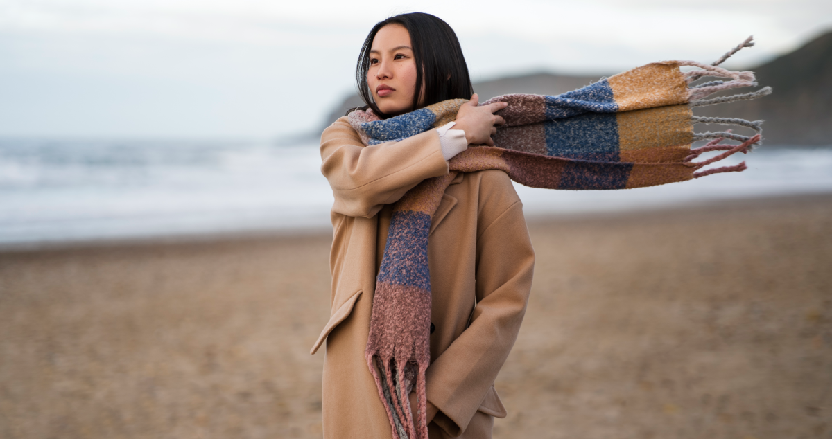 Oversized Winter Sweaters Banner